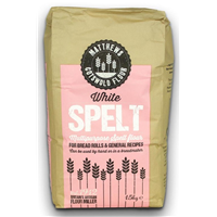 Matthews Cotswold White Spelt Flour 1.5kg
