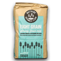 Matthews Cotswold Eight Grain Flour 1.5kg