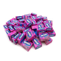 Nerds Strawberry Treat Size Bulk 1170pcs 30lb (13.62kg)