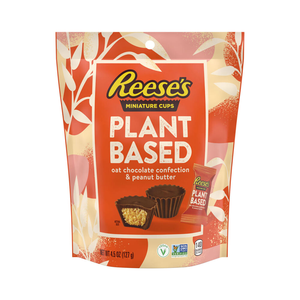 Hershey's Reeses Plant Based Oat Chocolate Miniature Cups Peg Bag 4.5oz (127g)