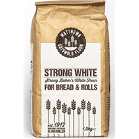 Matthews Cotswold Strong White Flour 1.5kg