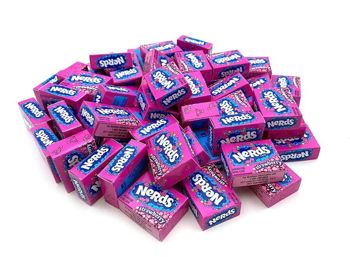 Nerds Strawberry Treat Size Bulk 1170pcs 30lb (13.62kg)